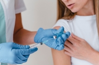 Czy szczepienia mogą wpływać na atopowe zapalenie skóry?