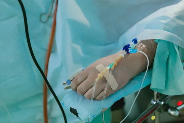 Jakie badania warto wykonać przed wizytą u onkologa w Warszawie w przypadku podejrzenia raka