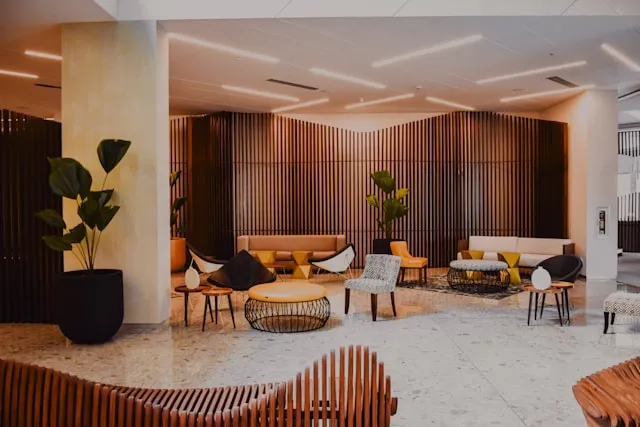 Hotel z udogodnieniami – standard czy luksus